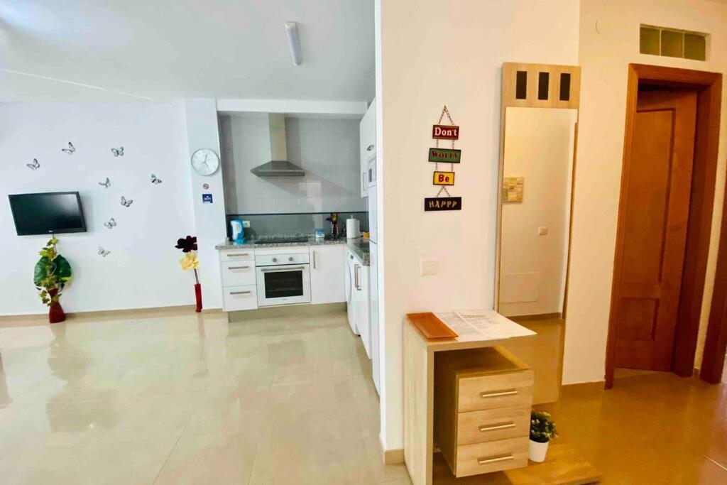 “Smile Nerja” Chic Apartment With Wifi, 4 Guests Esterno foto