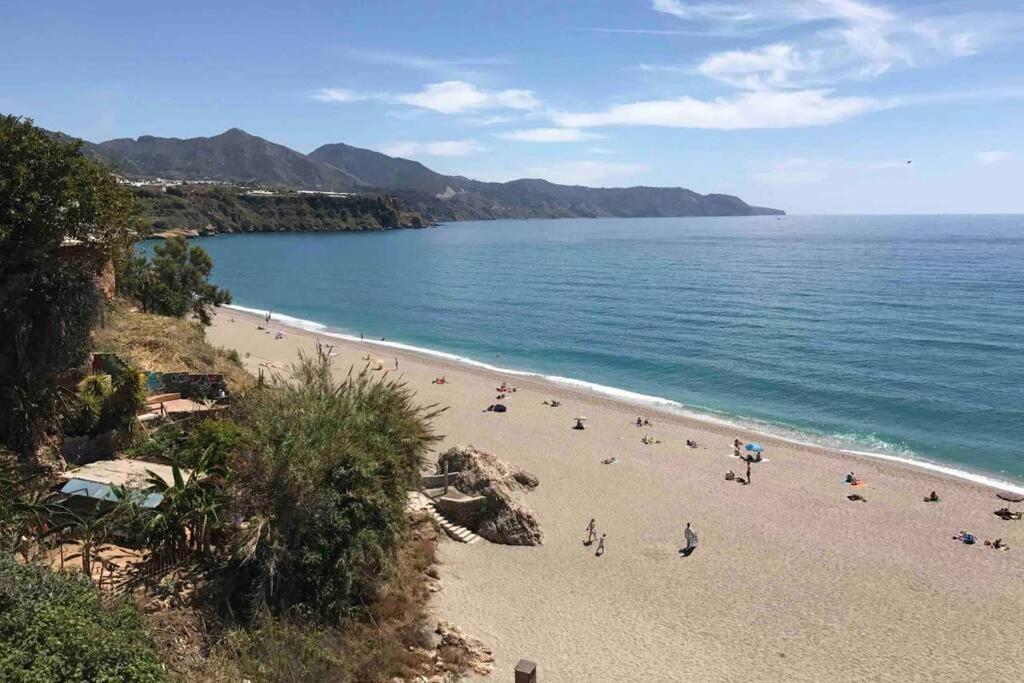 “Smile Nerja” Chic Apartment With Wifi, 4 Guests Esterno foto