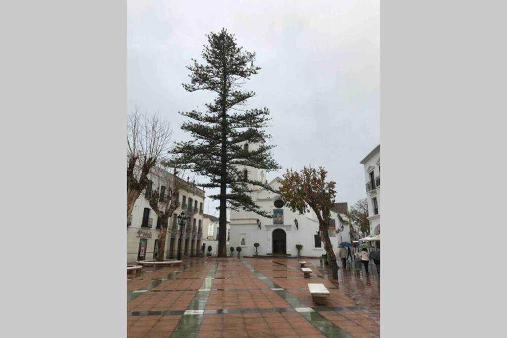 “Smile Nerja” Chic Apartment With Wifi, 4 Guests Esterno foto