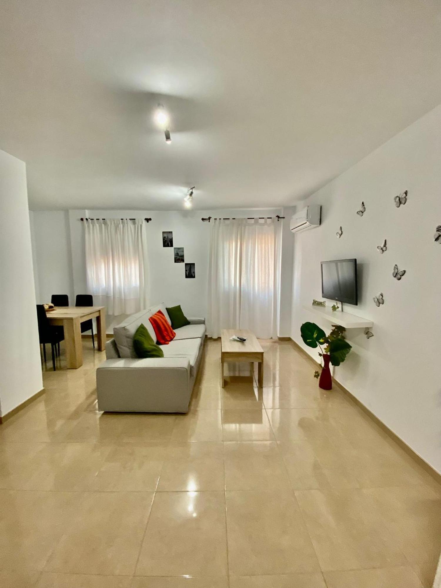 “Smile Nerja” Chic Apartment With Wifi, 4 Guests Esterno foto